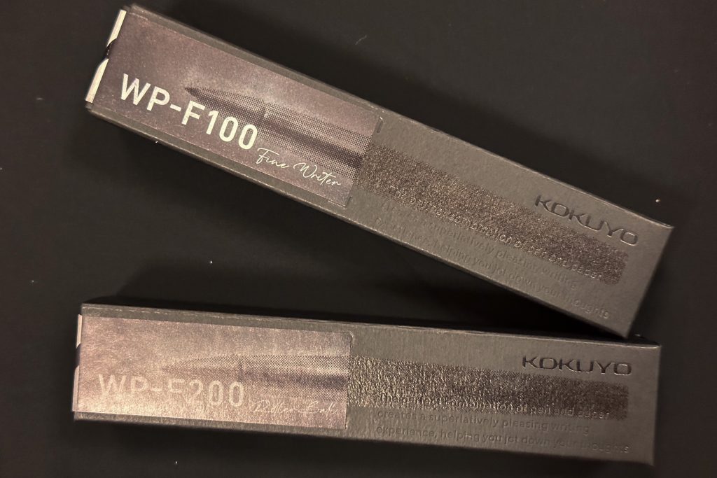コクヨ ファインライターWP-F100とローラーボールWP-F200 - 筆記具